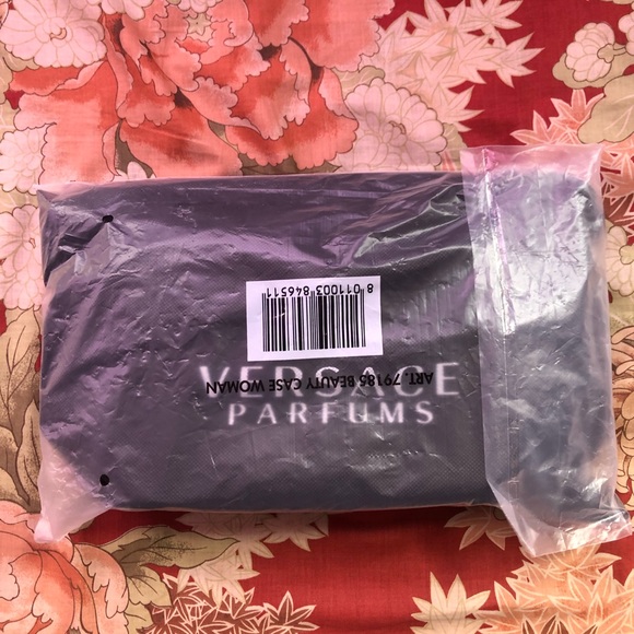 Womens Versace Hand Bag - Picture 2 of 4